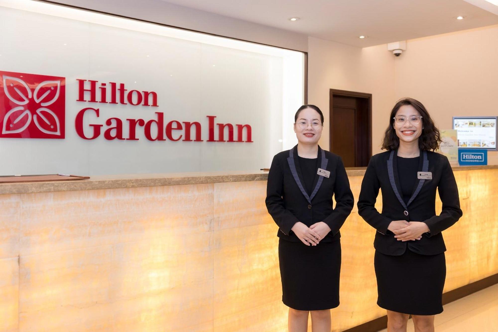 Hilton Garden Inn Hanoi Exterior foto