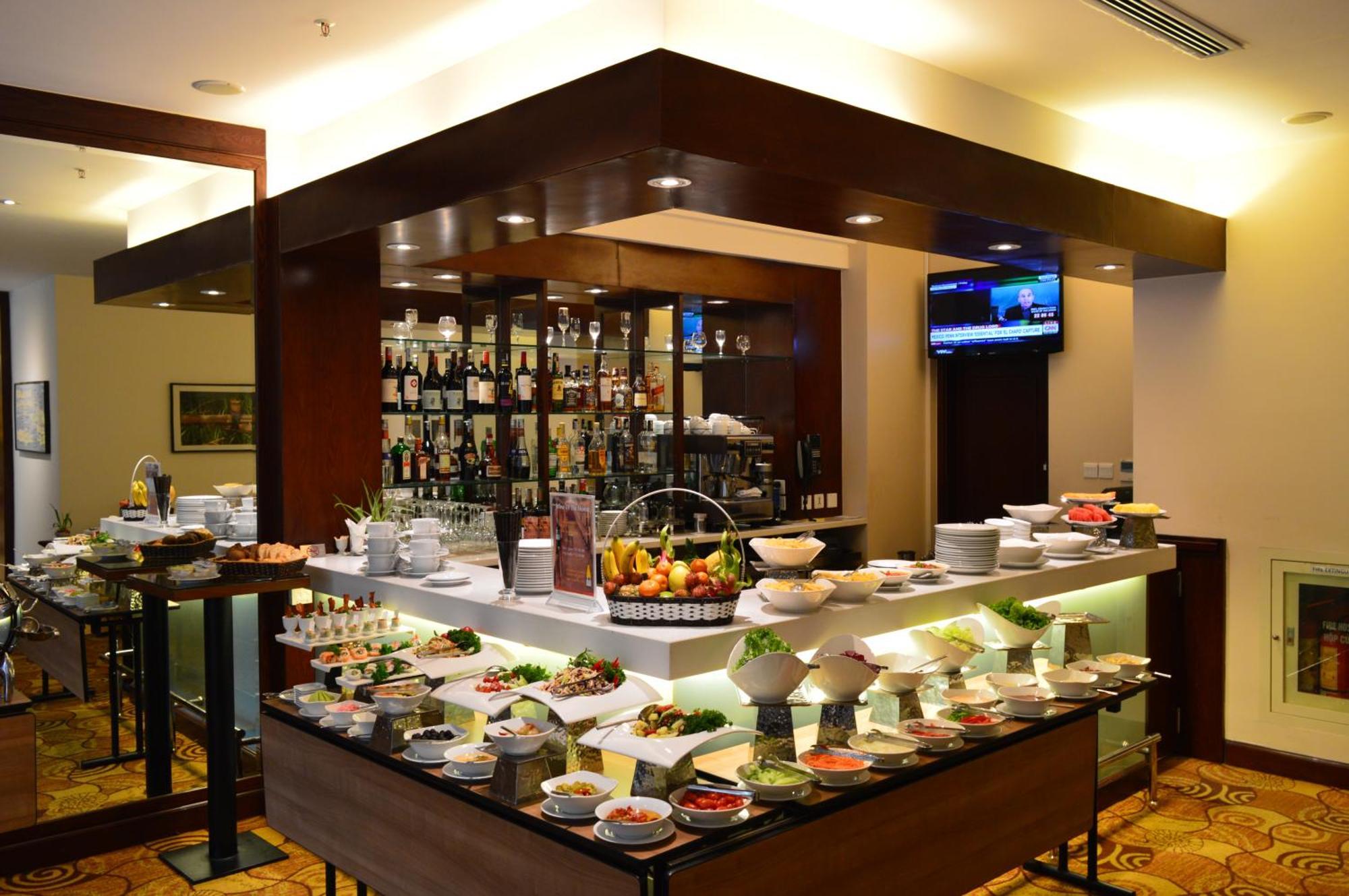 Hilton Garden Inn Hanoi Exterior foto