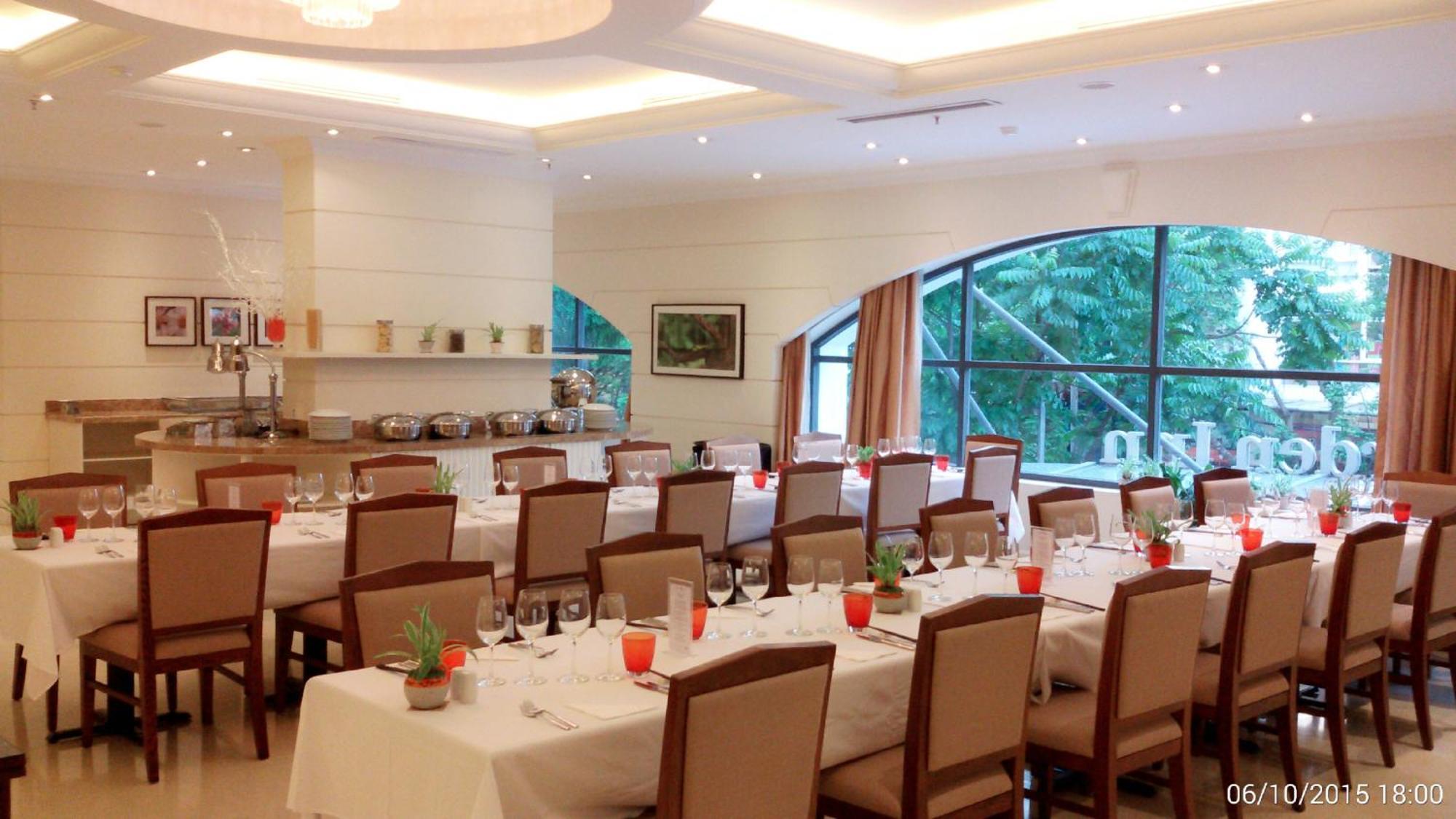 Hilton Garden Inn Hanoi Exterior foto