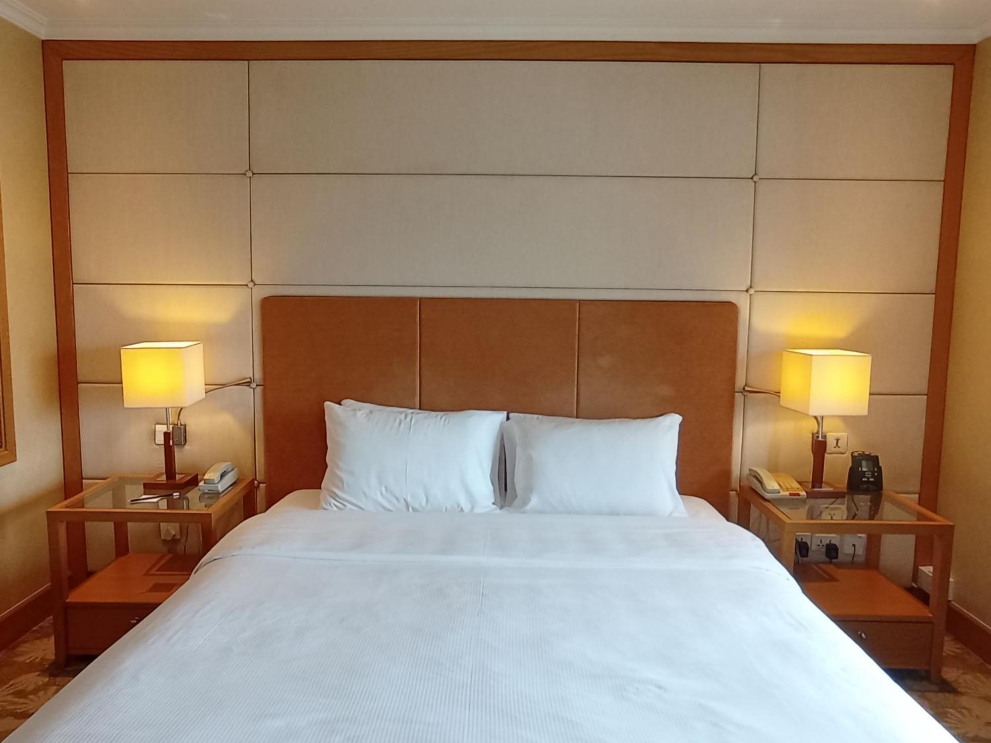 Hilton Garden Inn Hanoi Exterior foto