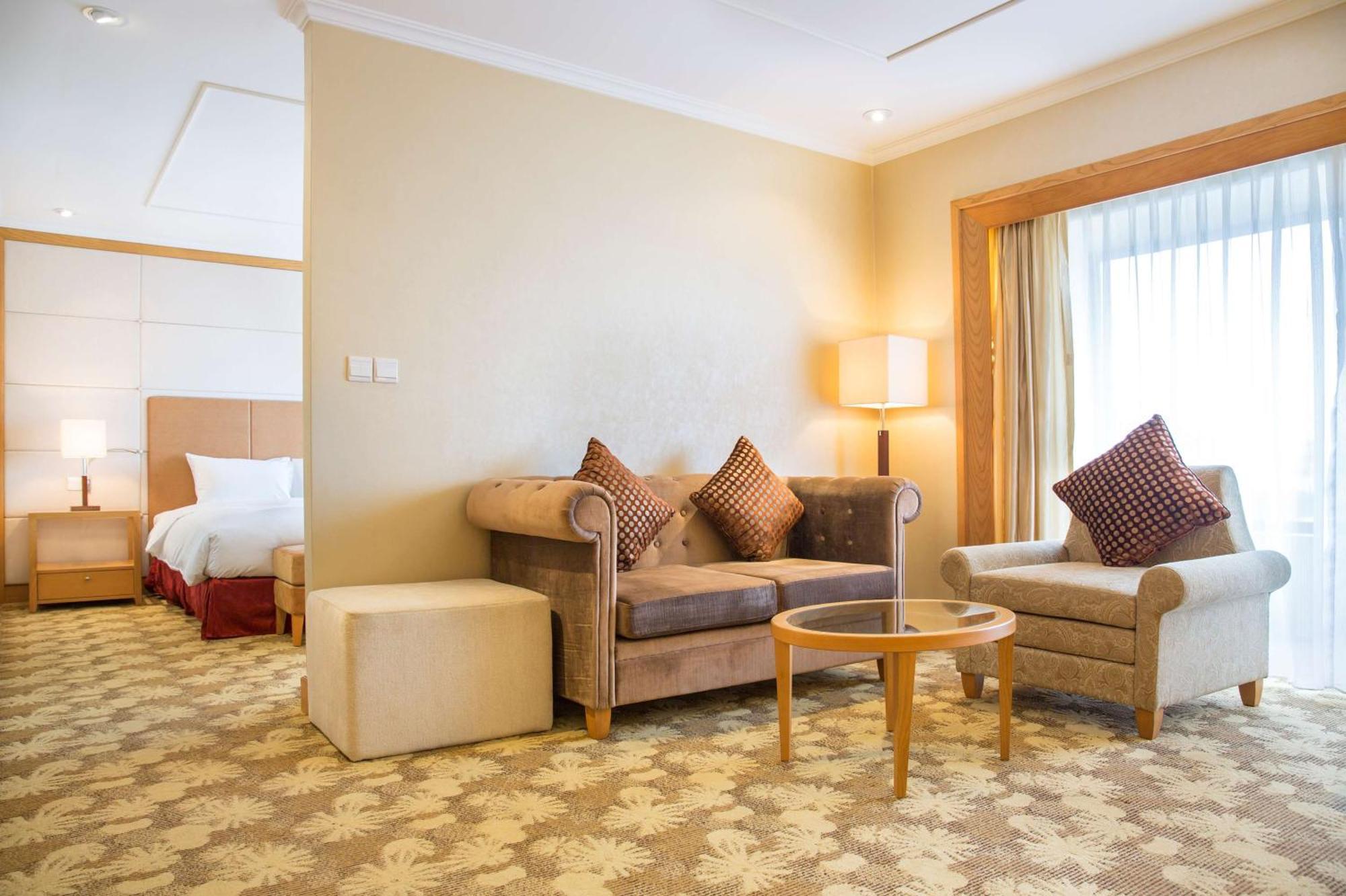 Hilton Garden Inn Hanoi Exterior foto