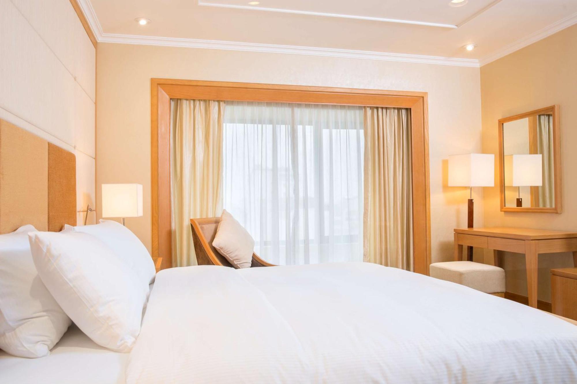 Hilton Garden Inn Hanoi Exterior foto
