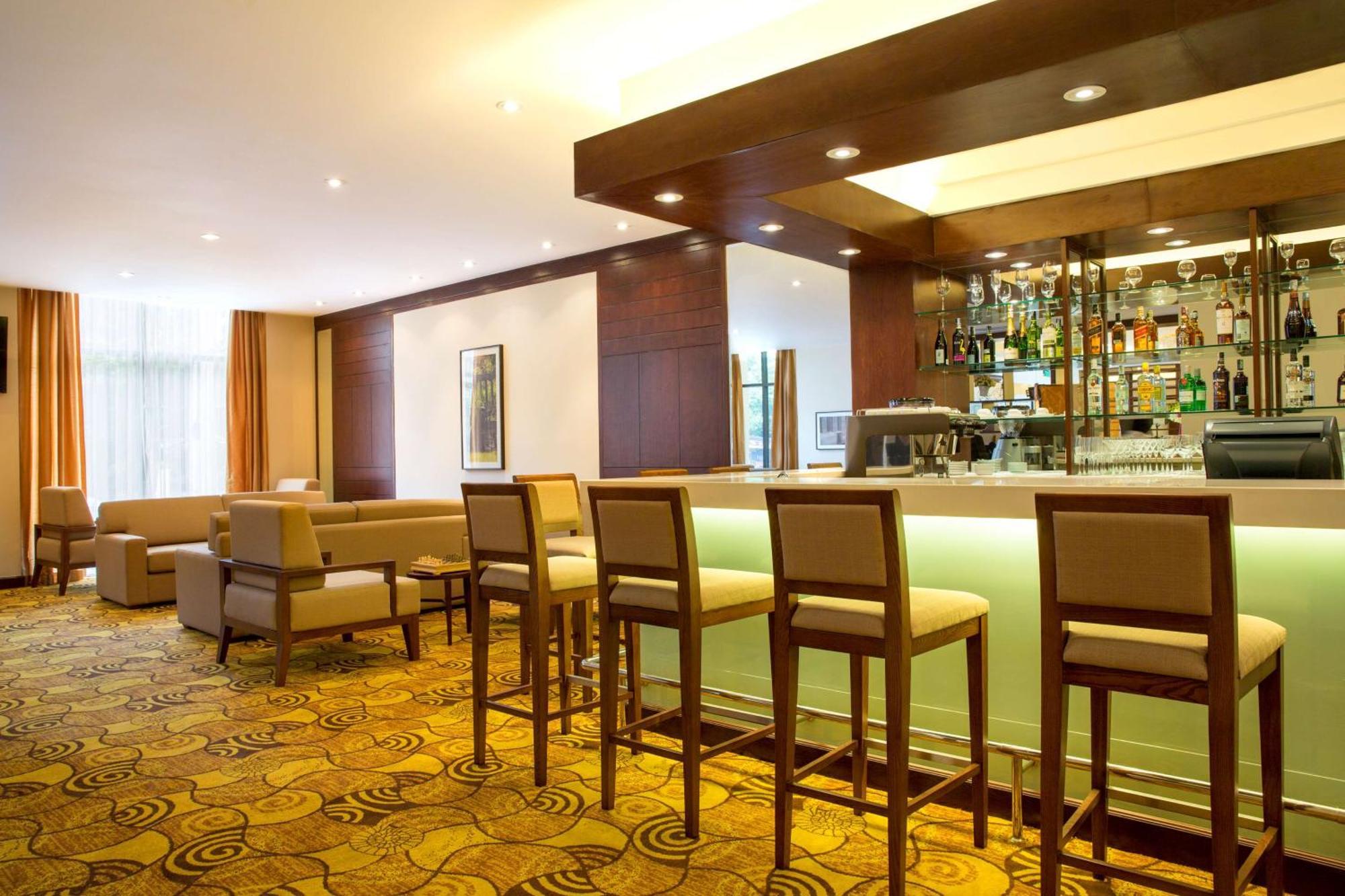 Hilton Garden Inn Hanoi Exterior foto